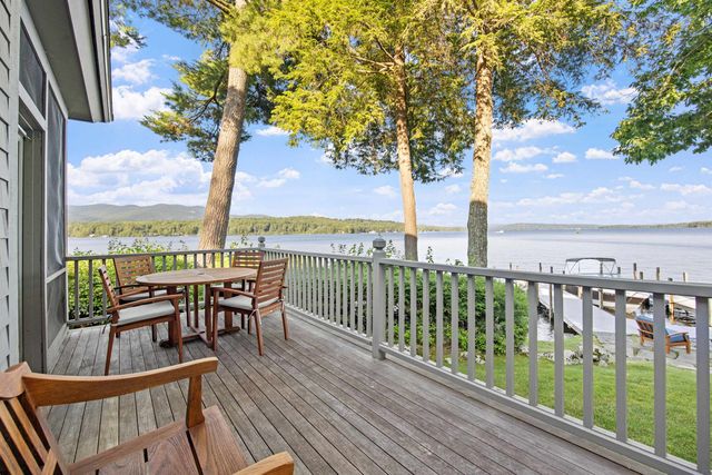 10 Edgewater Drive, Moultonborough, NH 03254