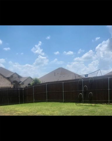 3403 April Breeze, Grand Prairie, TX 76065
