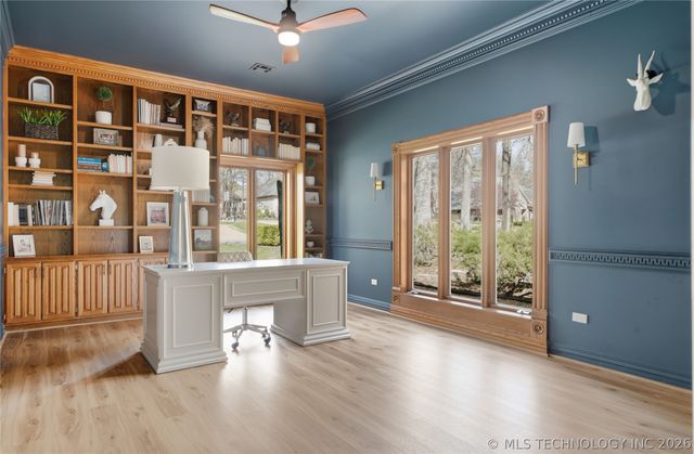 6716 E 117th Place S, Bixby, OK 74008