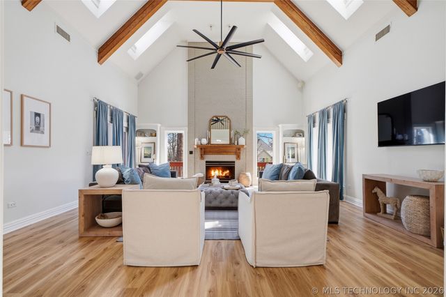 6716 E 117th Place S, Bixby, OK 74008