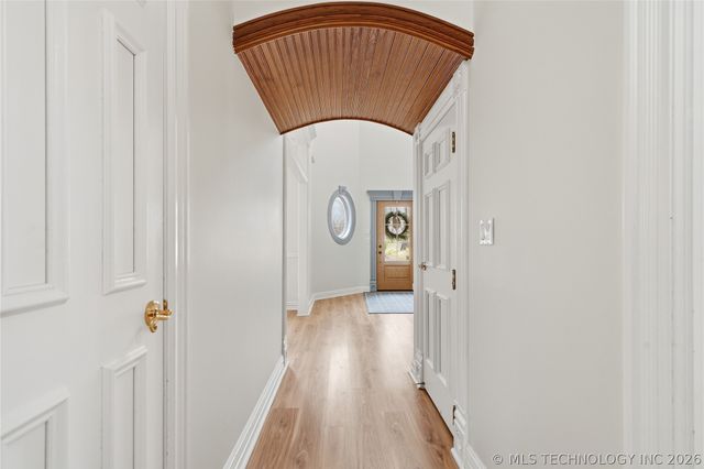 6716 E 117th Place S, Bixby, OK 74008