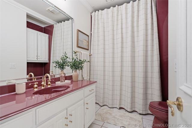 6716 E 117th Place S, Bixby, OK 74008