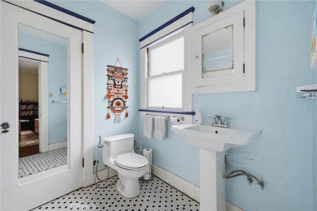 1441 Scott Avenue, Los Angeles, CA 90026