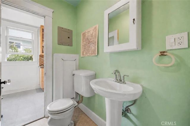 1441 Scott Avenue, Los Angeles, CA 90026