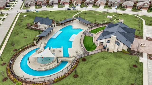 15901 Tottenhall Pass, Fort Worth, TX 76247