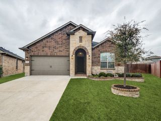 15901 Tottenhall Pass, Fort Worth, TX 76247