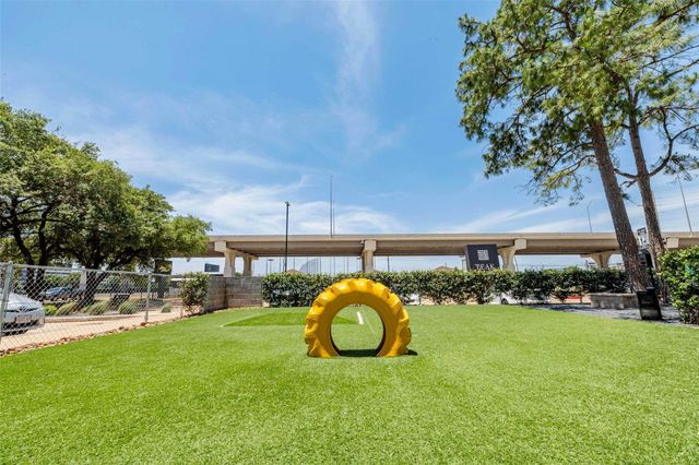 14703 Park Row 901, Houston, TX 77079