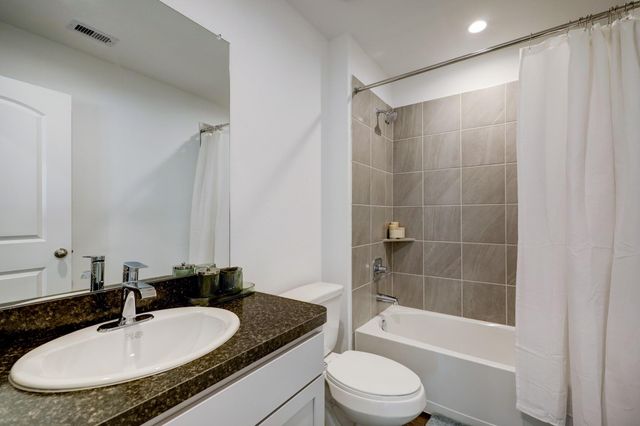 5314 Castlebury Meadows Drive, Spring, TX 77373