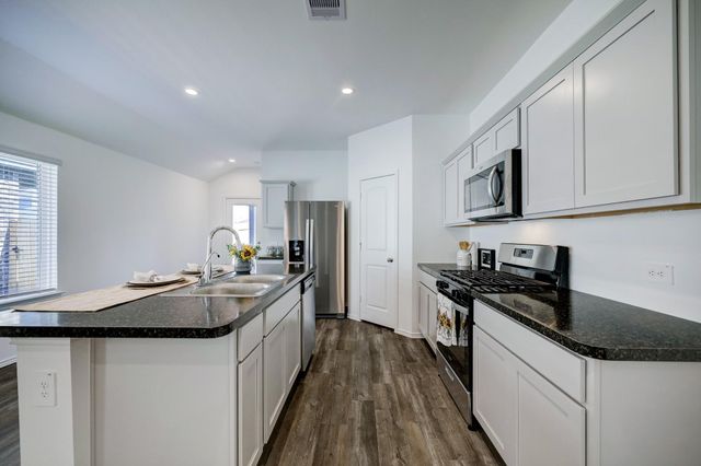 5314 Castlebury Meadows Drive, Spring, TX 77373