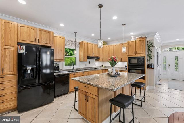 3632 BAY DR, Middle River, MD 21220