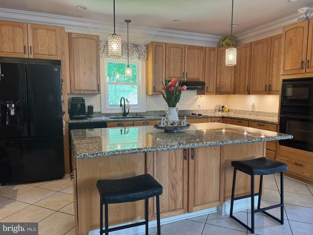 3632 BAY DR, Middle River, MD 21220