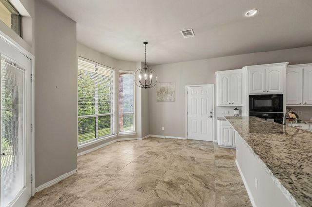 686 Cattlebaron Parc Drive, Fort Worth, TX 76108
