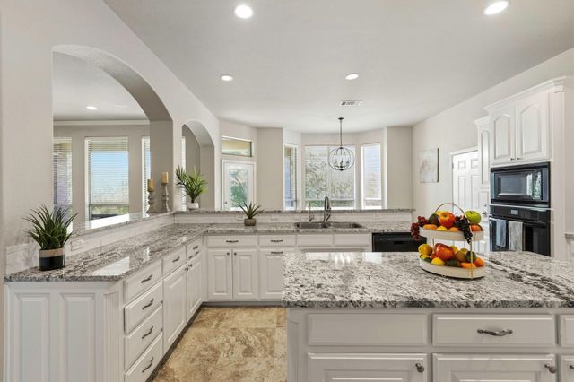 686 Cattlebaron Parc Drive, Fort Worth, TX 76108