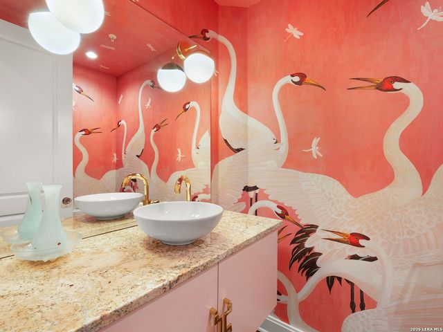 230 Dwyer Ave Unit 701, San Antonio, TX 78204