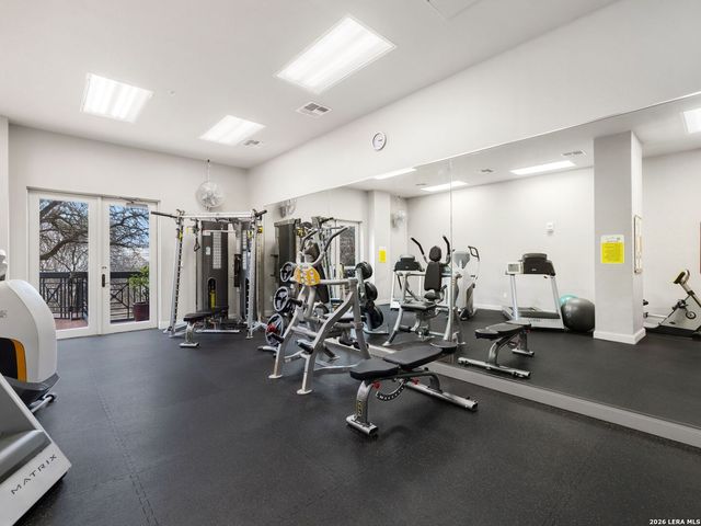 230 Dwyer Ave Unit 701, San Antonio, TX 78204