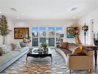 230 Dwyer Ave Unit 701, San Antonio, TX 78204