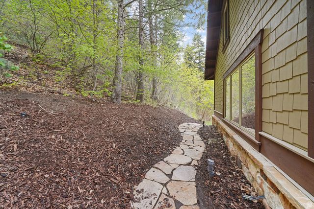 6635 N FAIRFAX DR, Provo Canyon, UT 84604