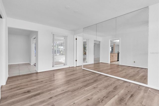 6733 122ND STREET, Seminole, FL 33772