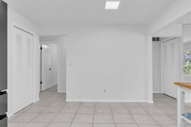 6733 122ND STREET, Seminole, FL 33772