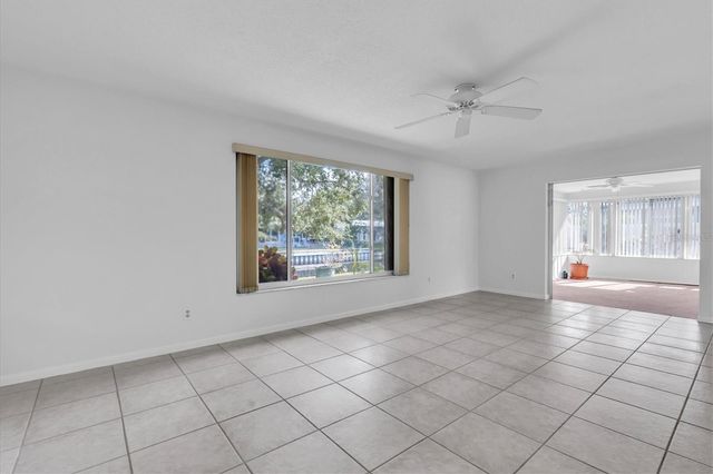 6733 122ND STREET, Seminole, FL 33772