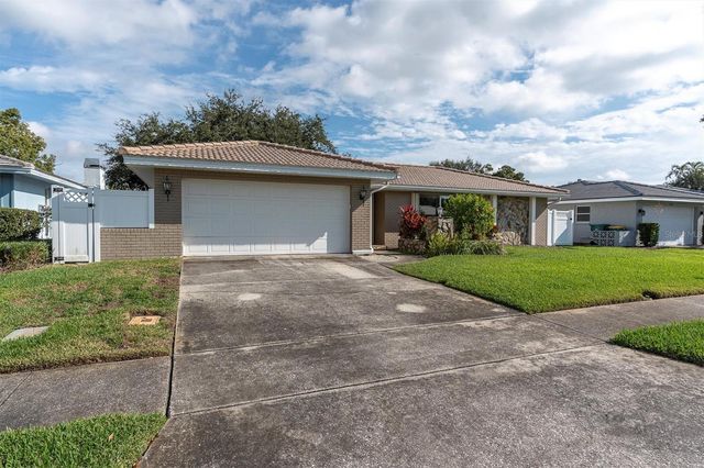 6733 122ND STREET, Seminole, FL 33772