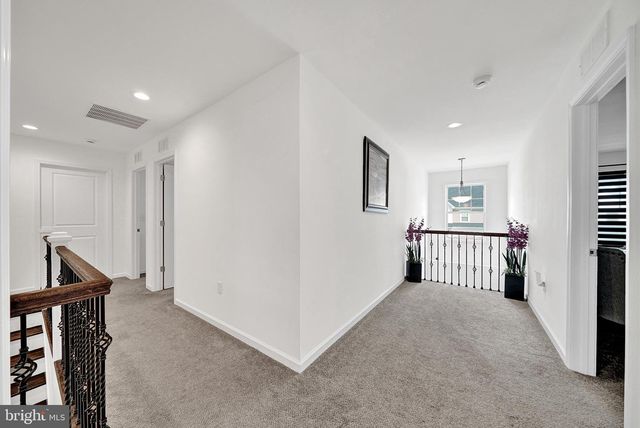 26 MISTY MEADOW LN, Hamilton, NJ 08619