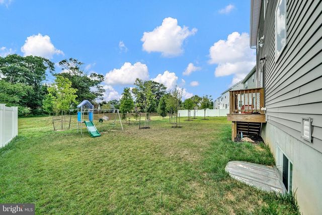 26 MISTY MEADOW LN, Hamilton, NJ 08619
