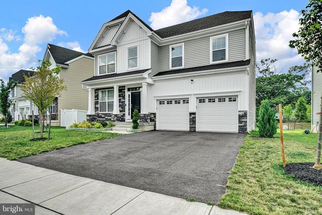 26 MISTY MEADOW LN, Hamilton, NJ 08619