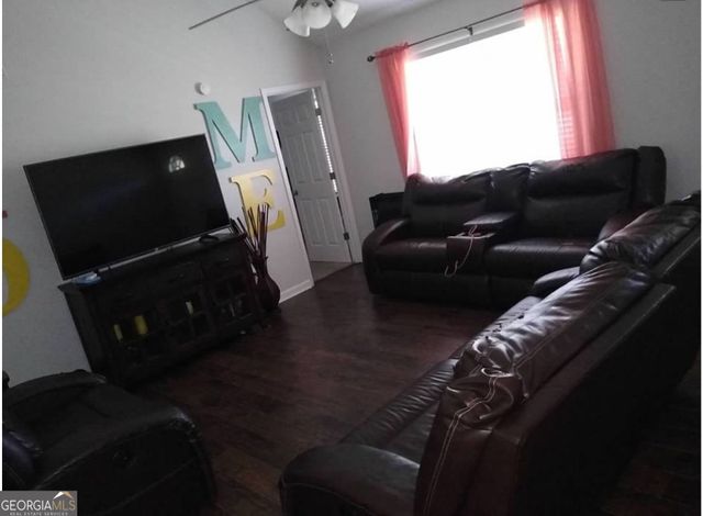 132 Royal Court, Jackson, GA 30233