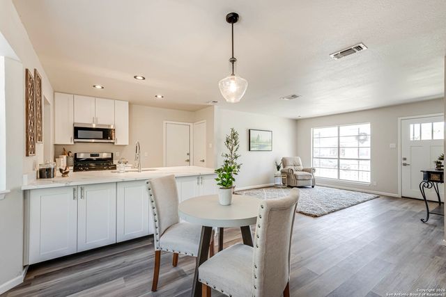 7410 Deep Spring, San Antonio, TX 78238