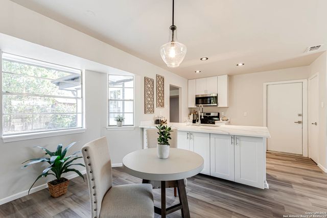 7410 Deep Spring, San Antonio, TX 78238