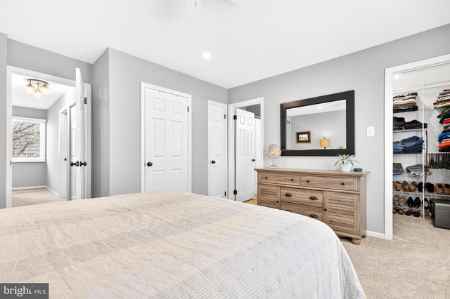 9 W JONATHAN CT, Kennett Square, PA 19348