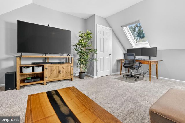 9 W JONATHAN CT, Kennett Square, PA 19348