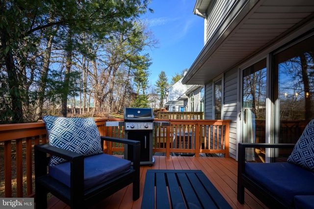 9 W JONATHAN CT, Kennett Square, PA 19348