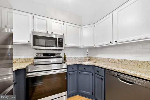 9 W JONATHAN CT, Kennett Square, PA 19348