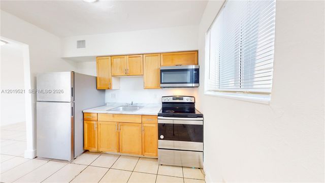 1190 NW 65th St 2, Miami, FL 33150