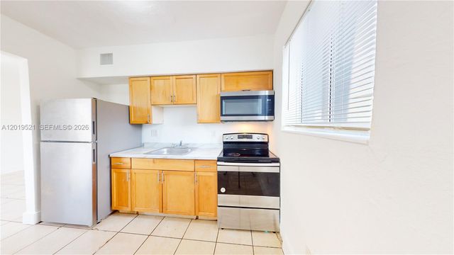 1190 NW 65th St 2, Miami, FL 33150
