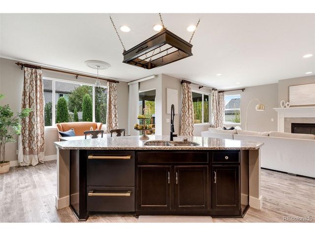 7814 E 124th Dr, Thornton, CO 80602