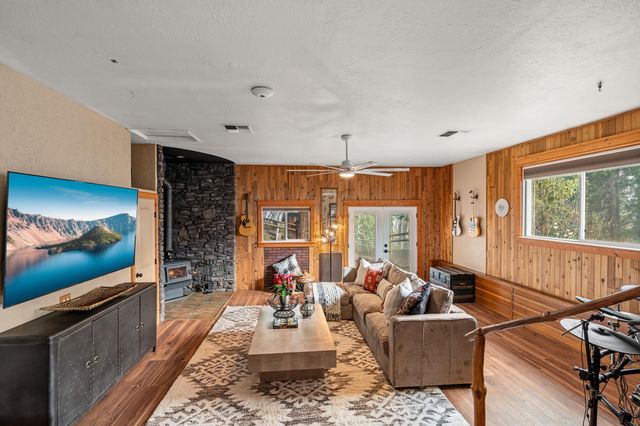 1540 Savage Creek Road, Grants Pass, OR 97527