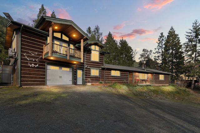 1540 Savage Creek Road, Grants Pass, OR 97527