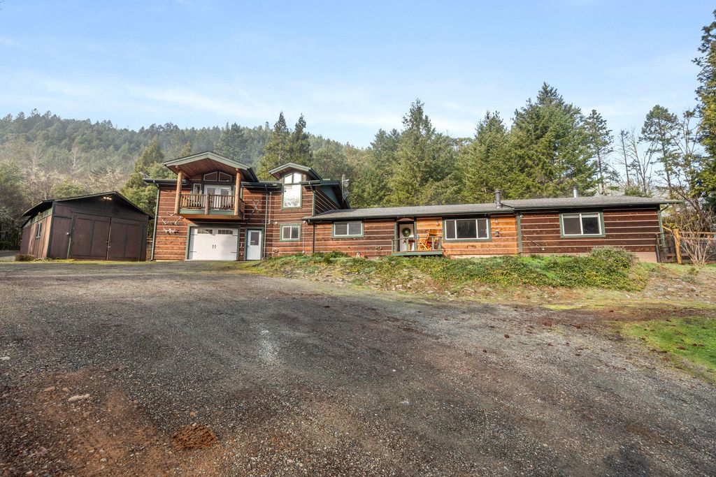 1540 Savage Creek Road, Grants Pass, OR 97527