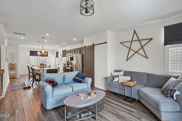5925 Illuminate Avenue, Raleigh, NC 27616