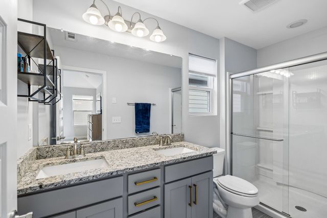 7398 Old Harding Pike, Nashville, TN 37221