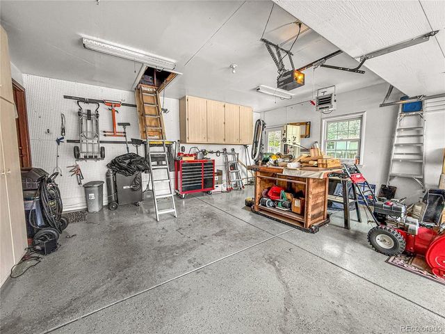 6104 E Mineral Dr, Centennial, CO 80112