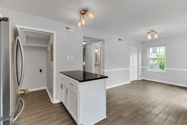 5510 Country Dr Apt 50, Nashville, TN 37211