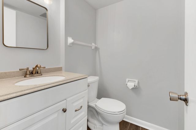 5510 Country Dr Apt 50, Nashville, TN 37211