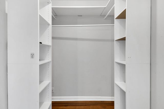 5510 Country Dr Apt 50, Nashville, TN 37211