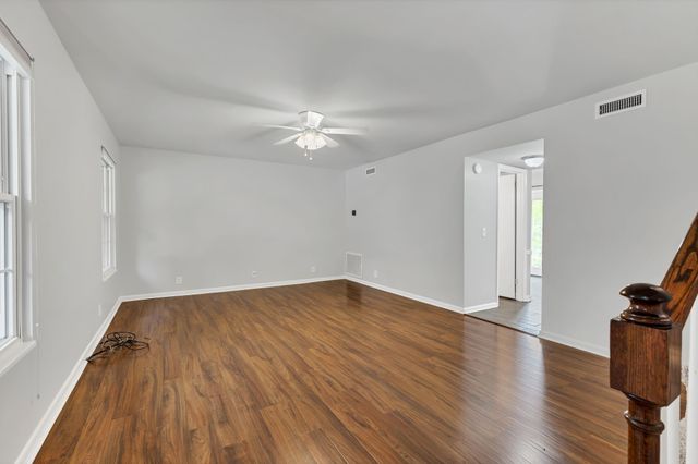 5510 Country Dr Apt 50, Nashville, TN 37211