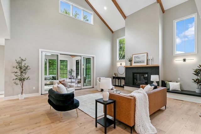 5928 Burning Prairie Drive, Waunakee, WI 53597