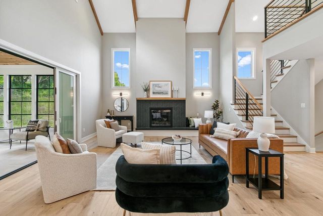 5928 Burning Prairie Drive, Waunakee, WI 53597